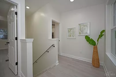5748 Bramble Avenue, Cincinnati, OH 45227 - Photo 20