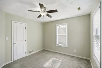 3007 Burbank, Middletown, OH 45044 - Photo 18