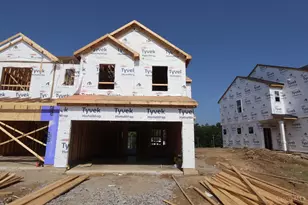7247 Grandpoint Dr, West Chester, OH 45040 - Photo 2