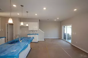 7247 Grandpoint Dr, West Chester, OH 45040 - Photo 8