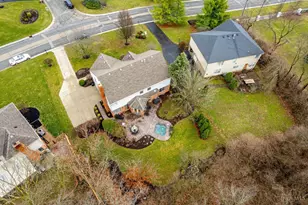 8067 Hunters Ridge Dr, West Chester, OH 45069 - Photo 54