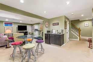 8067 Hunters Ridge Dr, West Chester, OH 45069 - Photo 46