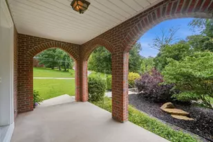 3661 Riehle Rd, Cincinnati, OH 45247 - Photo 6