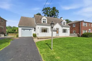 3841 Kilbourne Ave, Cincinnati, OH 45209 - Photo 2