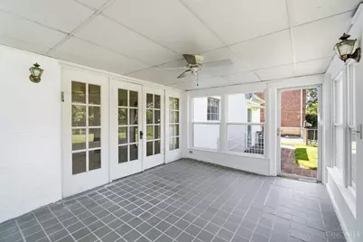 3841 Kilbourne Avenue, Cincinnati, OH 45209 - Photo 30