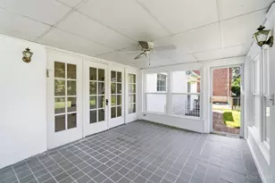 3841 Kilbourne Ave, Cincinnati, OH 45209 - Photo 30