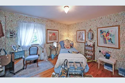 741 Woodfield Drive, Cincinnati, OH 45231 - Photo 32