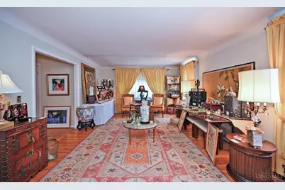 741 Woodfield Drive, Cincinnati, OH 45231 - Photo 8
