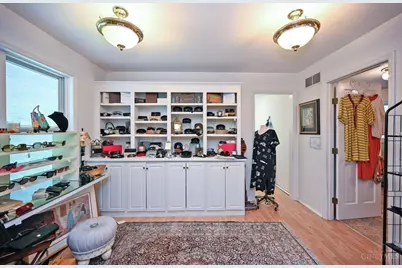 741 Woodfield Drive, Cincinnati, OH 45231 - Photo 28