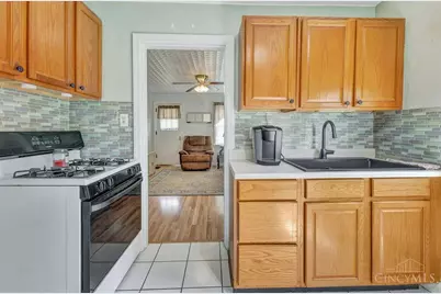 4300 Clifford Road, Deer Park, OH 45236 - Photo 10