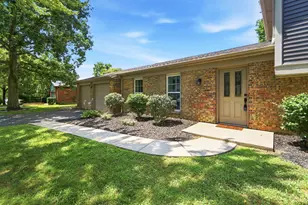 7599 Tanglewood Ln, West Chester, OH 45069 - Photo 6