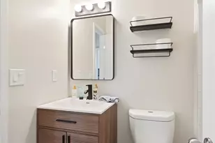 1008 John St, Cincinnati, OH 45203 - Photo 18