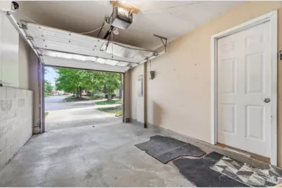 1008 John Street, Cincinnati, OH 45203 - Photo 28