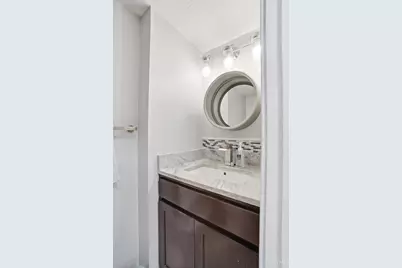 1008 John Street, Cincinnati, OH 45203 - Photo 14