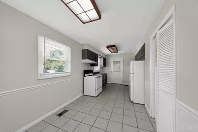 2574 Mariposa Street, Colerain Township, OH 45231 - Photo 12