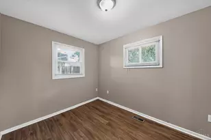 2574 Mariposa St, Colerain Township, OH 45231 - Photo 22