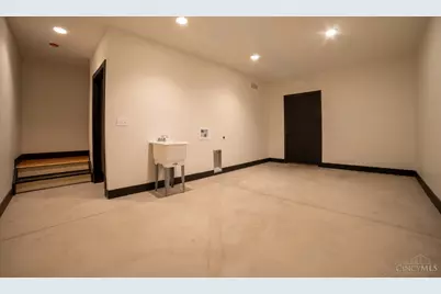 3547 Eden, Cincinnati, OH 45229 - Photo 16