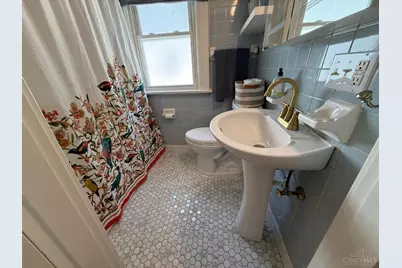 742 Barney Avenue, Cincinnati, OH 45215 - Photo 32