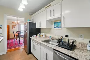 2200 Victory Pkwy, Cincinnati, OH 45206 - Photo 12