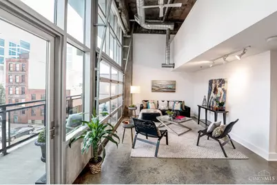 353 W Fourth Street #310, Cincinnati, OH 45202 - Photo 2