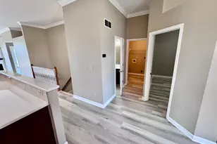 893 Cypresspoint Ct, Pierce Township, OH 45245 - Photo 12