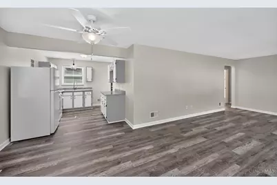 518 Rentz Place, Delhi Township, OH 45238 - Photo 4