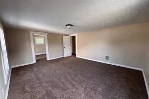 140 W Washington St, Sabina, OH 45169 - Photo 14