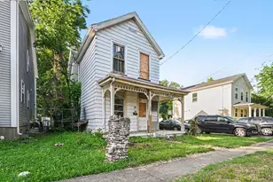 618 Mulberry St, Cincinnati, OH 45215 - Photo 2