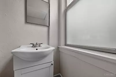 3223 Montana Avenue, Cincinnati, OH 45211 - Photo 22