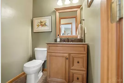 7221 W Hartford Court, West Chester, OH 45069 - Photo 8