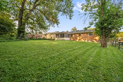 2855 Almester Drive, Cincinnati, OH 45211 - Photo 28