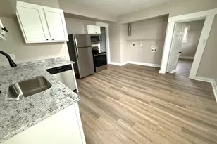 310 N Mechanic St, Lebanon, OH 45036 - Photo 8