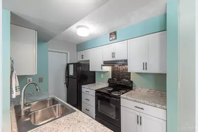 5990 Meadow Creek Drive #2, Miami Township, OH 45150 - Photo 14