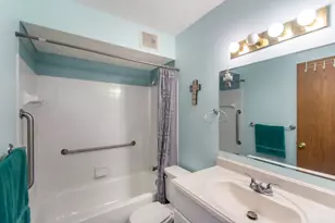 5990 Meadow Creek Dr, Miami Township, OH 45150 - Photo 22