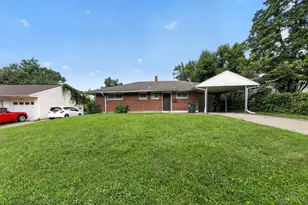 1282 Aldrich Ave, Springfield Township, OH 45231 - Photo 2