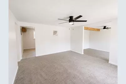 130 W Josie Avenue, Hillsboro, OH 45133 - Photo 2