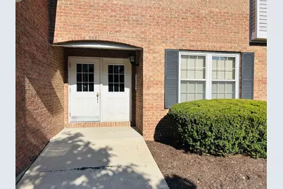 5174 Shoreview Run, Green Township, OH 45248 - Photo 2