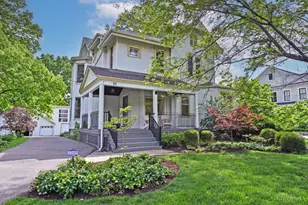 35 Walnut Ave, Wyoming, OH 45215 - Photo 1