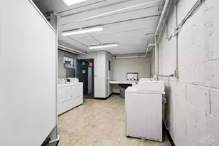 2270 Madison Rd, Cincinnati, OH 45208 - Photo 44