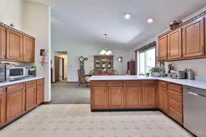 16 Lorelei Drive, Perry Township, OH 45118 - Photo 12