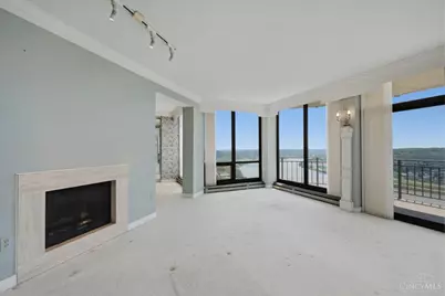 2412 Ingelside Avenue #5-C, Cincinnati, OH 45202 - Photo 8