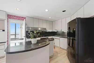 2412 Ingelside Avenue #5-C, Cincinnati, OH 45202 - Photo 22