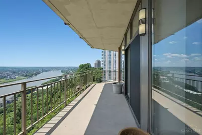 2412 Ingelside Avenue #5-C, Cincinnati, OH 45202 - Photo 42