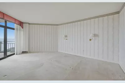 2412 Ingelside Avenue #5-C, Cincinnati, OH 45202 - Photo 36