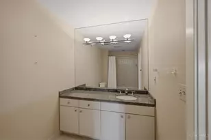 2412 Ingelside Ave, Cincinnati, OH 45202 - Photo 32