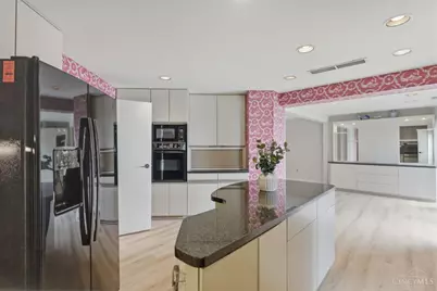 2412 Ingelside Avenue #5-C, Cincinnati, OH 45202 - Photo 24