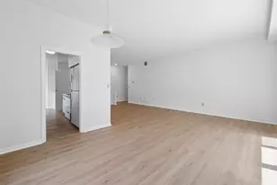 2332 Dana Ave, Cincinnati, OH 45208 - Photo 8