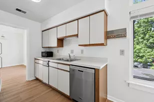 2332 Dana Ave, Cincinnati, OH 45208 - Photo 10