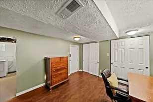 6408 Girard Ave, Cincinnati, OH 45213 - Photo 22