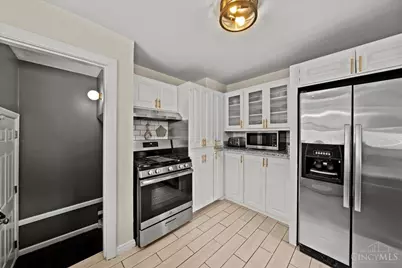 6408 Girard Avenue, Cincinnati, OH 45213 - Photo 8